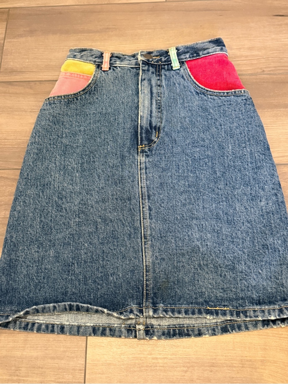 VINTAGE Guess Denim Mini Skirt with Pink, Yellow and Red Pocket Accents